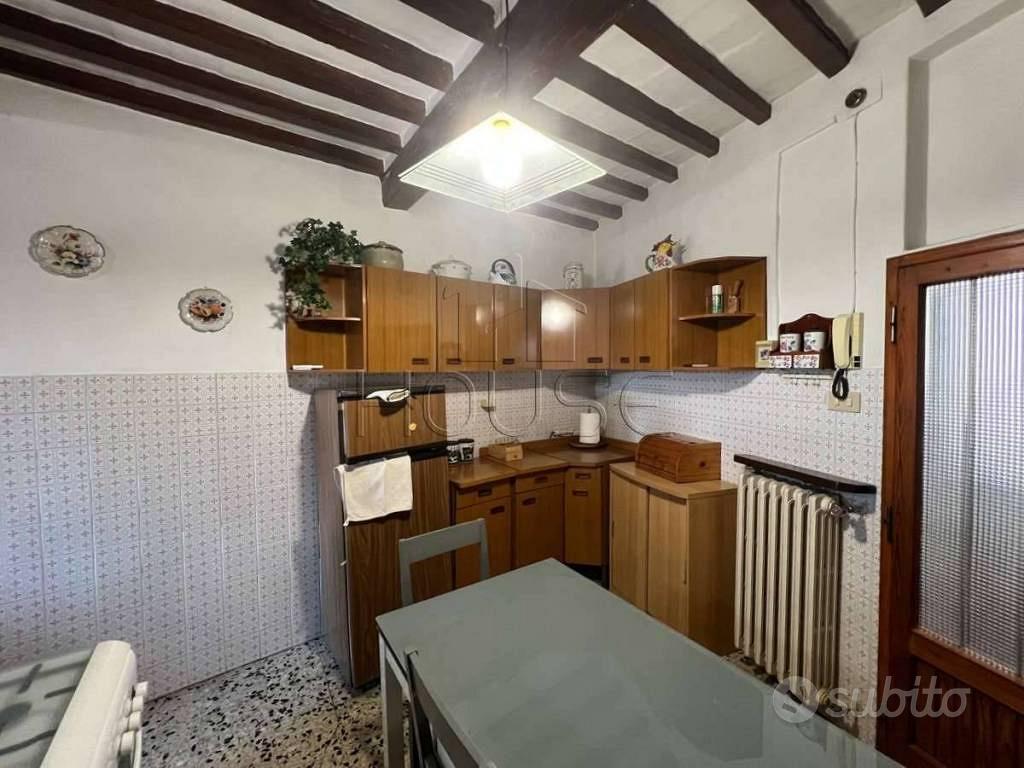 Appartamento di 80 m² con 5 locali a Anghiari - Vista 5