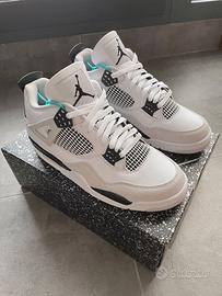 Air Jordan 4 Retro Military Black