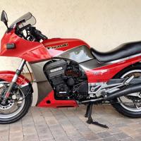 Kawasaki GPZ 900 - 1984