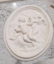 quadri in  gesso figure in rilievo angeli