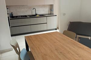 Trilocale con box auto