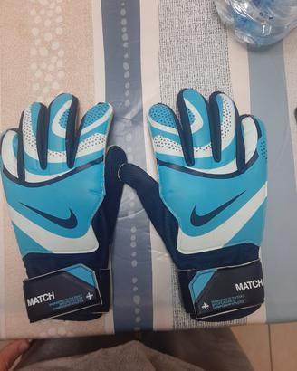 guanti da portiere