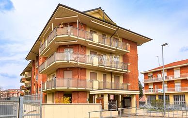 CHIERI: BILOCALE con BOX