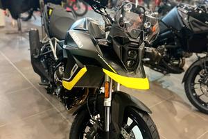 Suzuki V Strom DL 800 SE