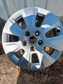 CERCHI IN LEGA 16 POLLICI ATTACCO GRUPPO AUDI - VW