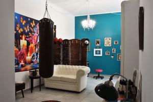 Postazione in tattoo studio privato
