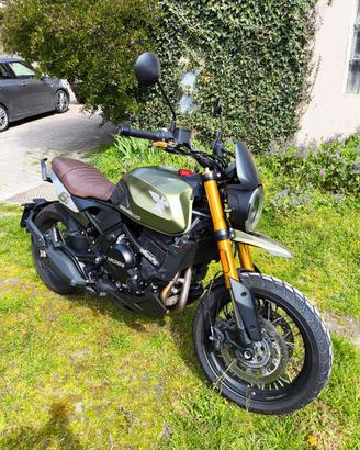 MOTO MORINI SEIEMMEZZO SCR