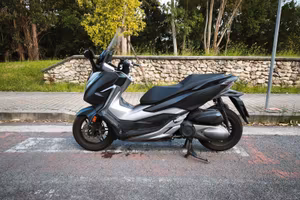 Honda forza 300 2018