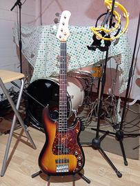 Basso elettrico NUOVO