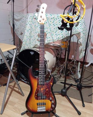 Basso elettrico NUOVO