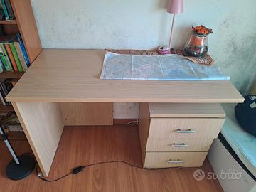 Armadio a ponte + scrivania