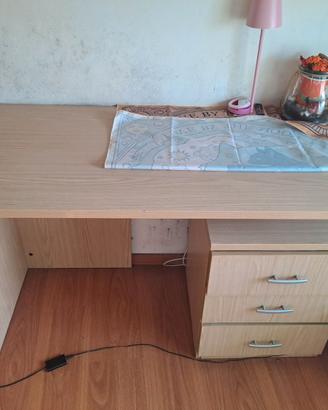 Armadio a ponte + scrivania