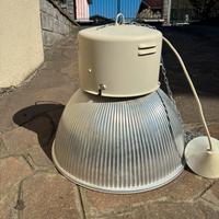 Lampadario industriale vintage