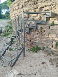 scala  in ferro artigianale 12 grandini 