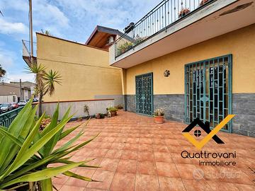 5,5 Vani con Terrazza e Garage, Catania