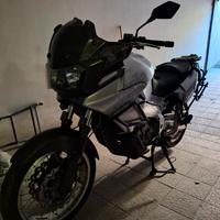 Aprilia ETV 1000 caponord parti di ricambio