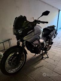 Aprilia ETV 1000 caponord parti di ricambio