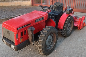 Trattore Carraro