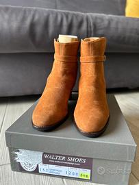 Stivaletti scamosciati Walter Shoes numero 39