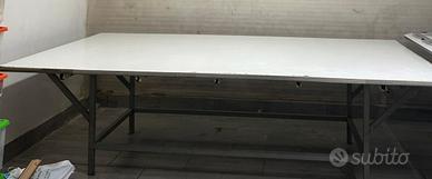 tavolo da taglio lavoro 