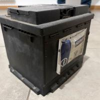 Batteria norauto per macchina 12V,52 Ah