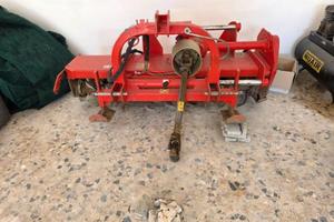 Fresa idraulica per trattore