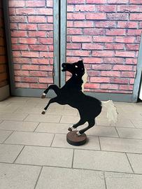 soprammobile cavallo ferro battuto 