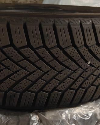 Pneumatici 225/55 R18 gomme invernali Yokohama