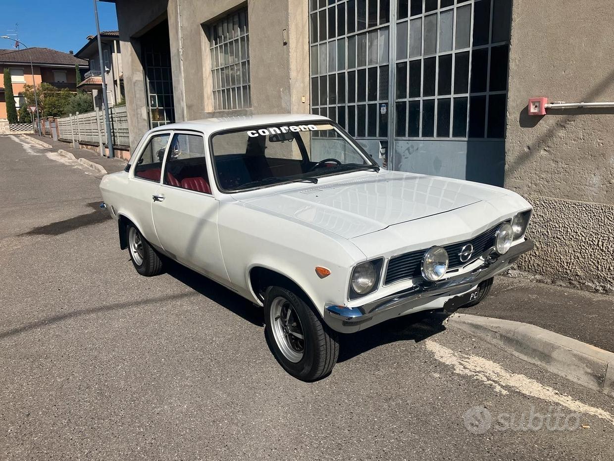 Opel Ascona A due porte