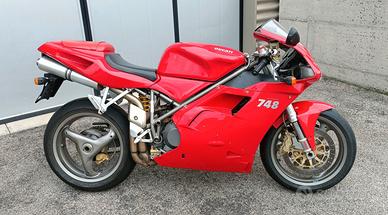 Ducati 748s - 2001