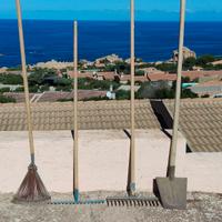 ATTREZZATURE GIARDINAGGIO 