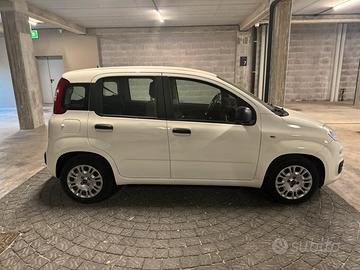 FIAT Panda 1.0 FireFly S&S Hybrid Bianca