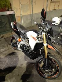 Aprilia dorsoduro