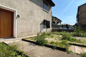 3 LOCALI A OSPITALETTO