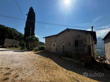 Casa indipendente di 140 m² con 4 locali a Vergato