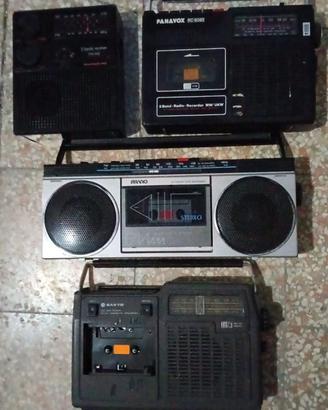 Radio vintage rotte