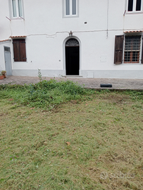 Casa con giardino a Vaiano