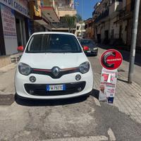 Renault Twingo TCe 110 CV EDC GT