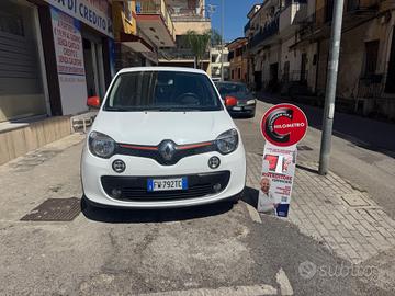 Renault Twingo TCe 110 CV EDC GT