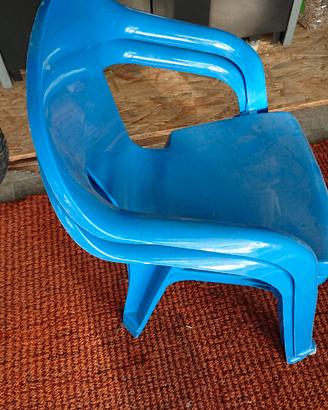 coppia di sedie in plastica per bimbi