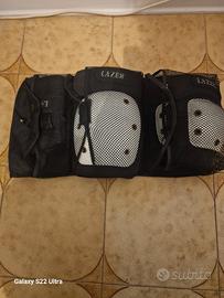 set di protezioni(ginocchiere, gomitiere e polsie