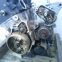 YAMAHA YZF R6 2003-2005 Motore (prigionieri scaric