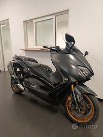 Yamaha TMAX 530 SX