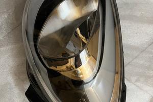 Faro anteriore sinistro 500x