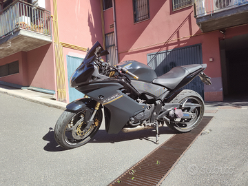 Honda CBR 600 F anno 2012, 34700km