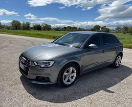 Audi A3 1.6 TDI 116 CV S tronic Business