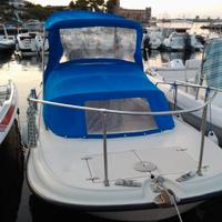 Boston whaler outrage 21.4