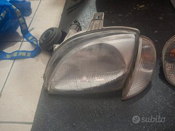 fanali auto fiat 600 compresi di freccie 