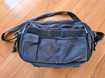 Borsa fasciatoio CHICCO bella ed accessoriata BLU