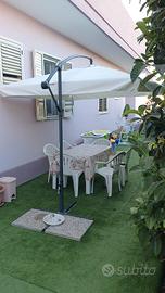 ombrellone da giardino color Beige con pietre 2.40